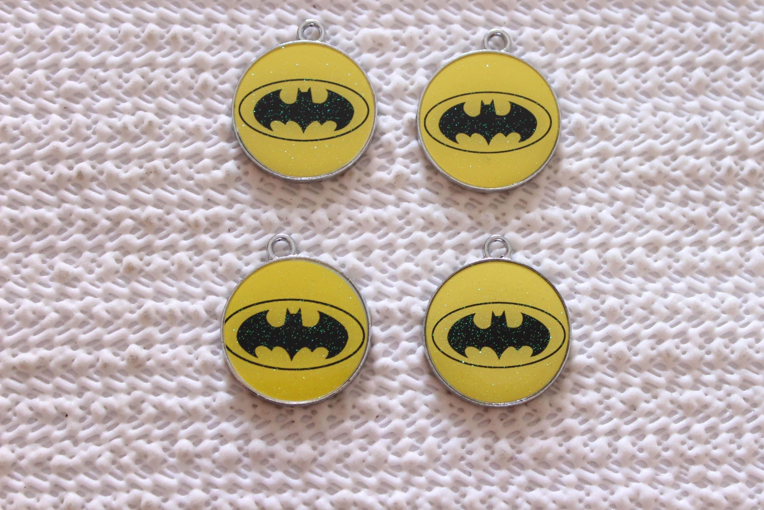 Medalha de Identificação - Super-Heróis